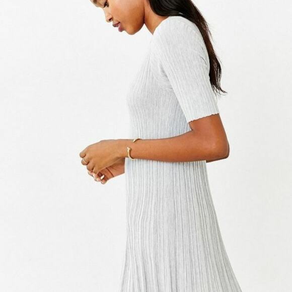 Urban Outfitters Cooperative Grace Swingy Sweater Dress Women’s Size XS Gray - Picture 9 of 13